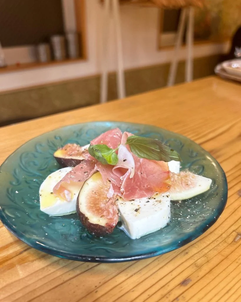 高崎×居酒屋×おしゃれ　高崎で居酒屋をお探しなら【炉端ビストロソーレマン】　旬の食材や季節感のあるメニュー取り揃えてお待…